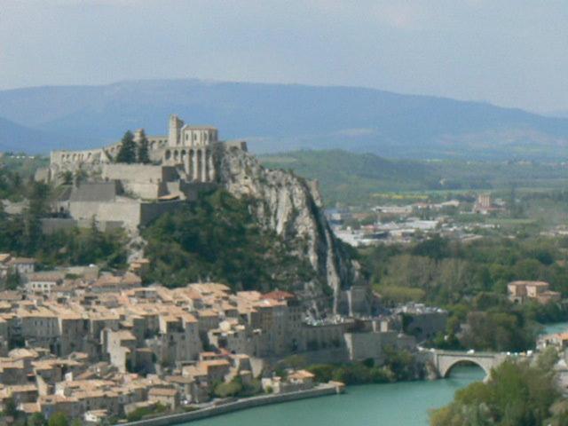 Hotel Les Chenes Sisteron Esterno foto