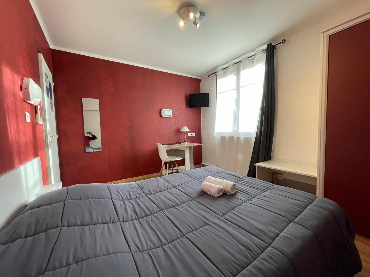 Hotel Les Chenes Sisteron Esterno foto