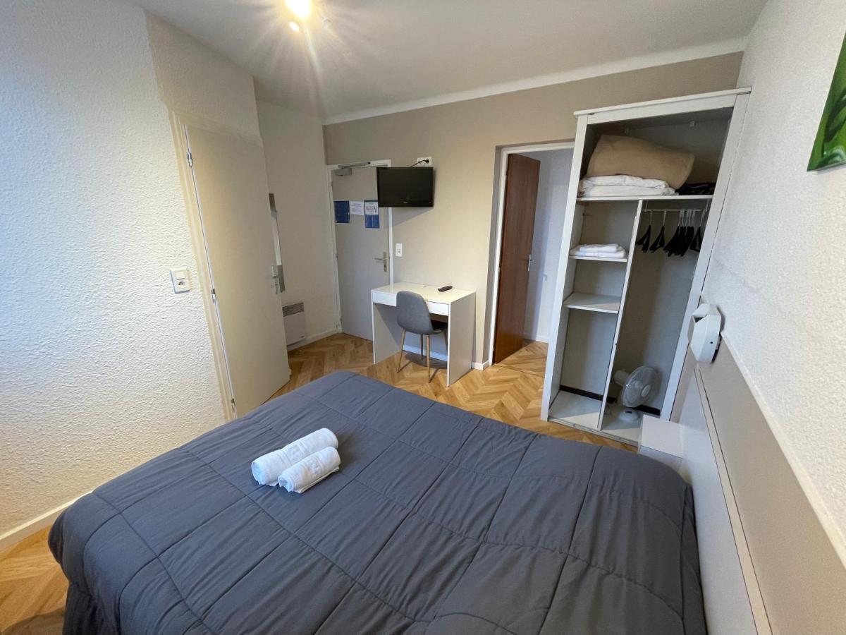 Hotel Les Chenes Sisteron Esterno foto