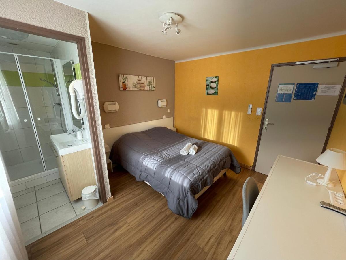 Hotel Les Chenes Sisteron Esterno foto